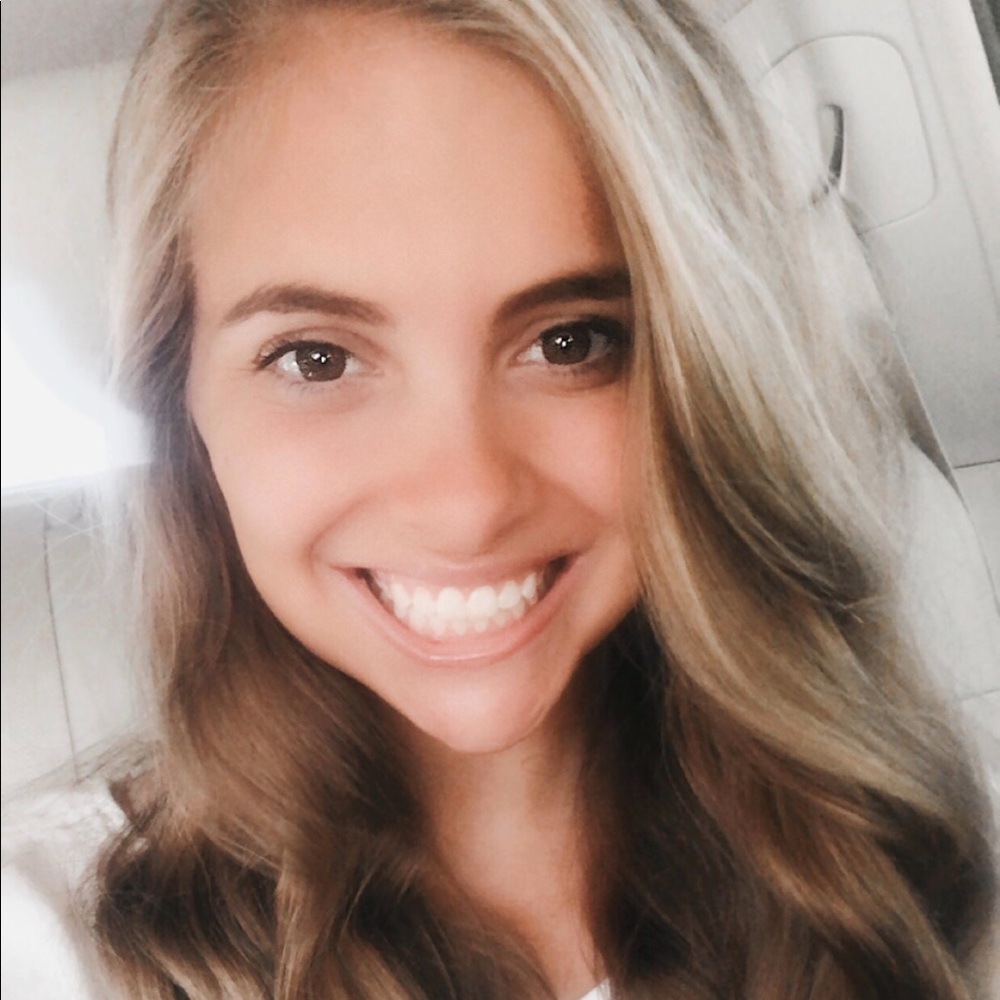 Meet your Posher, Alee